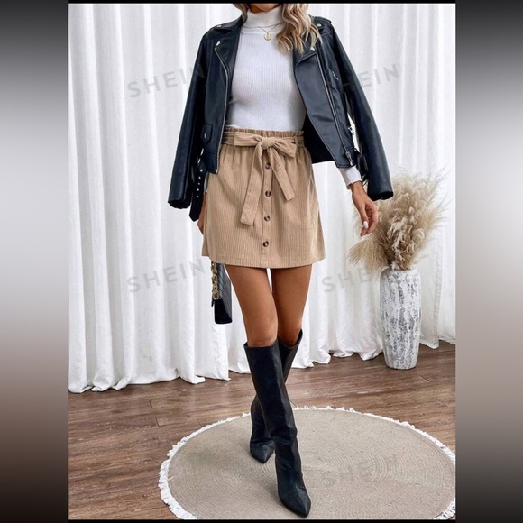 Blu Pepper Dresses & Skirts - BLU PEPPER skirt